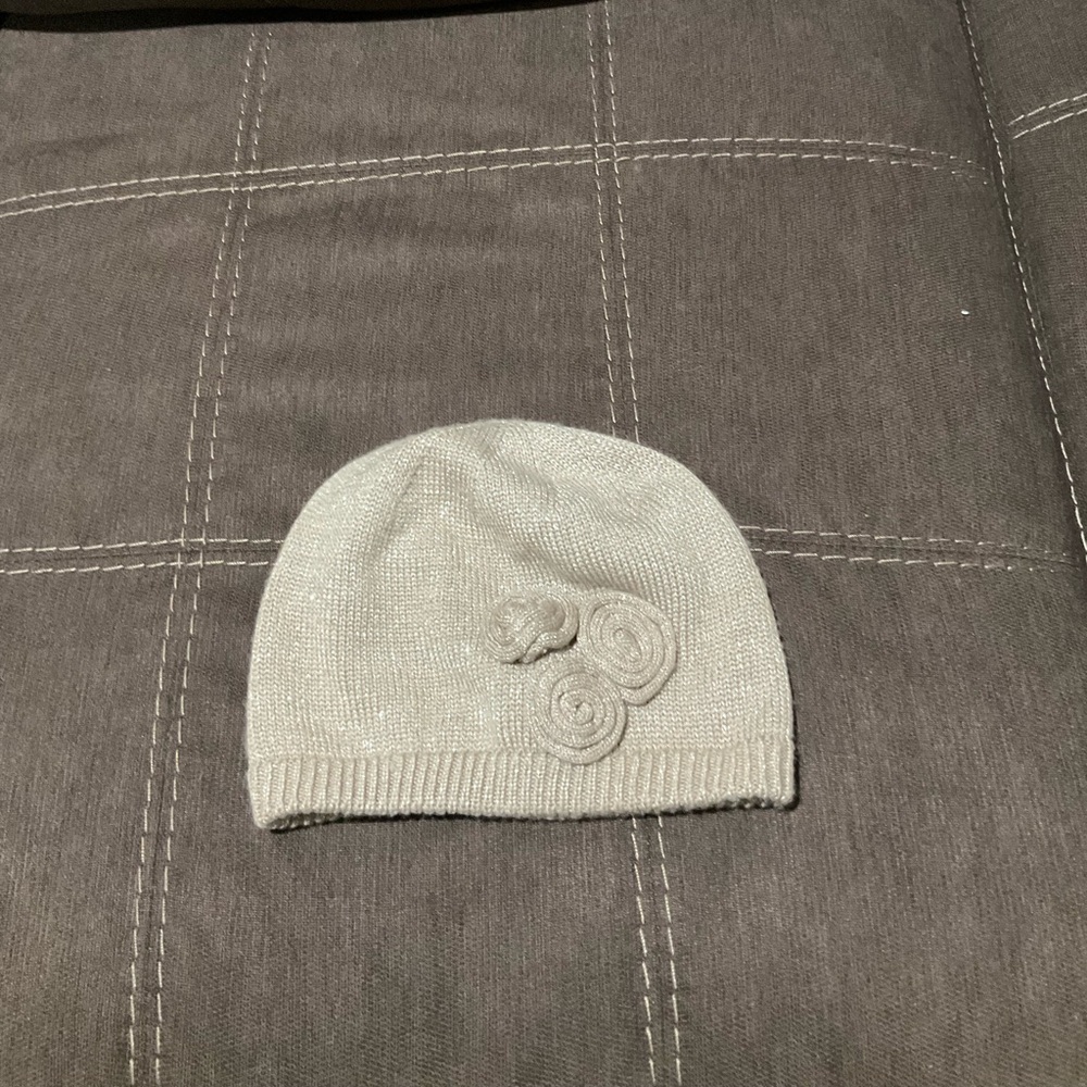 Talbots beanie hat dark tan, lots of silver sparkling (pic doesn’t show it)